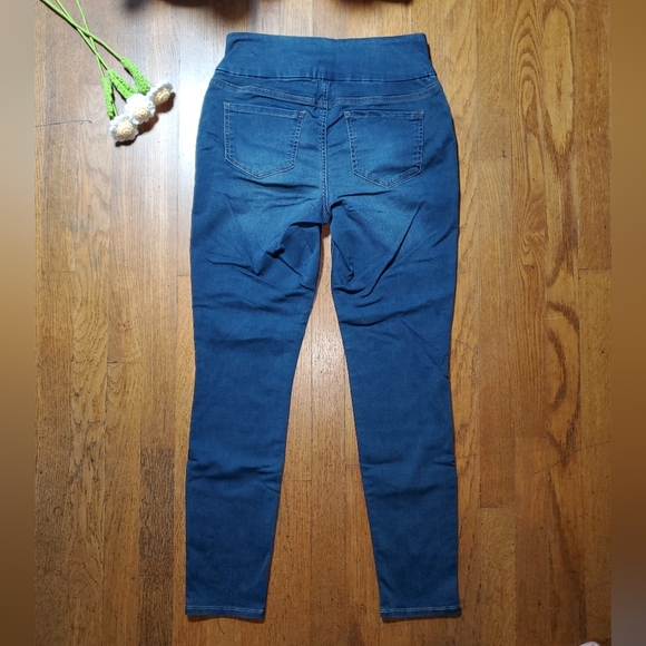 Stitch Star Pull On Skinny Jeggings Indigo Wash - Picture 3 of 10